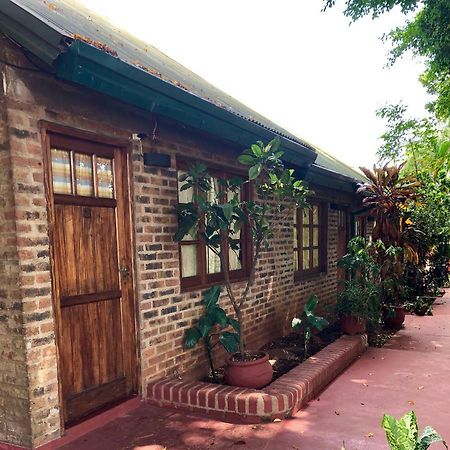 Cabanas Laboulaye 伊瓜苏港 外观 照片